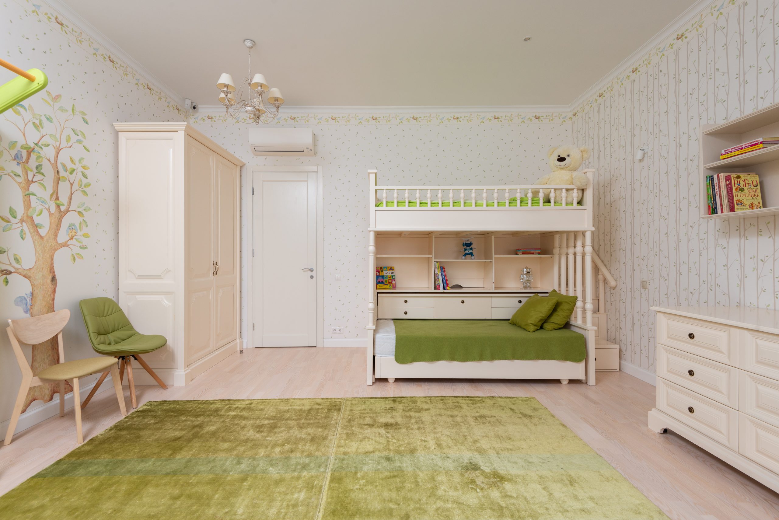 9 Space Saving Tips To Get More Out Of Your Home! 11 space saving for children room1