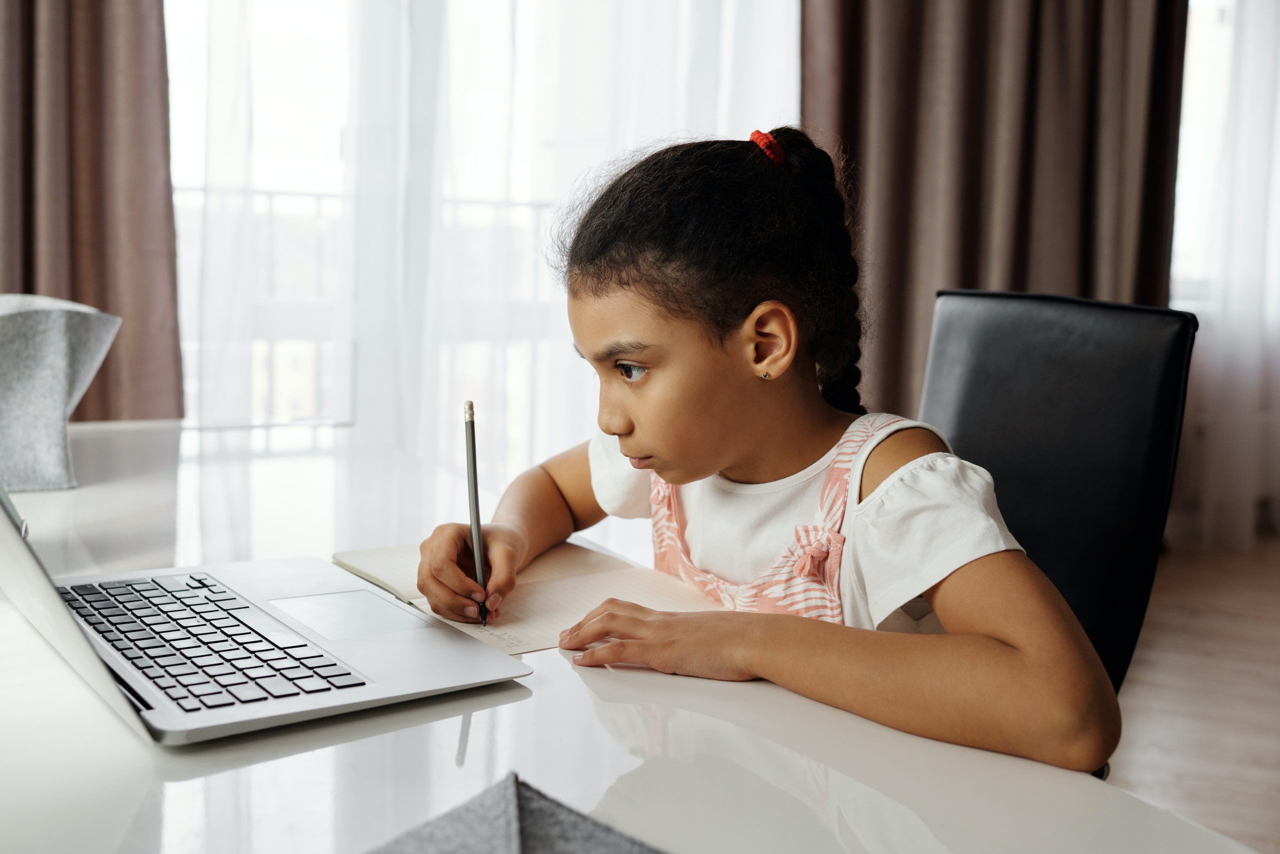 5 reasons why home buyers in Hyderabad are preferring 3BHK flats/independent homes over 2BHK! 3 Need to stay indoors and work from home and children’s priorities | 3bhk flats