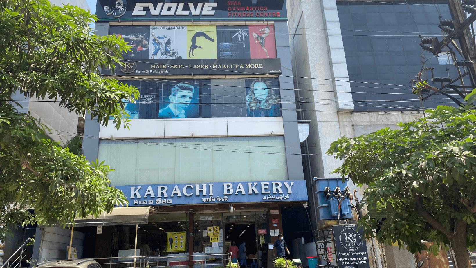 Social infrastructure of Sainikpuri locality- Groceries, vegetables, food and beverages 5 Karachi bakery.| The social infrastructure of Sainikpuri locality