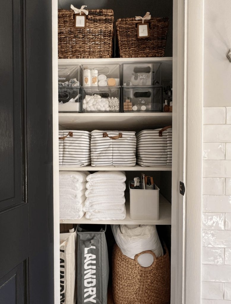 Linen-closet-organization-makeover