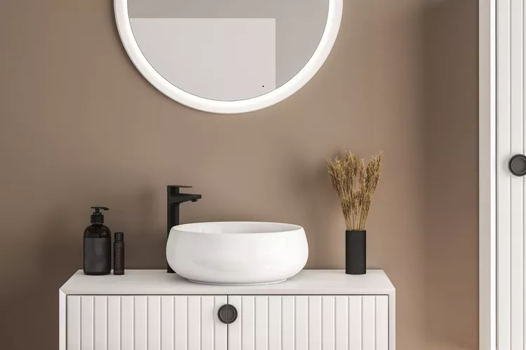 best-paint-colors-small-bathroom