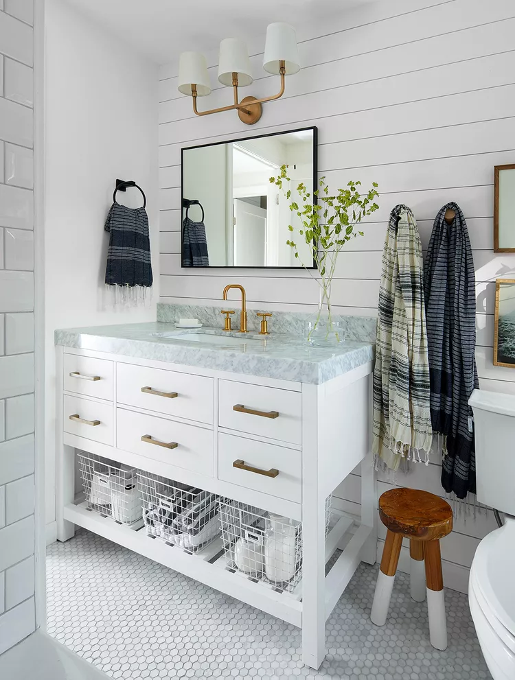 Bathroom Storage Ideas for Indian Upper-Middle Homes 2 store-more-in-your-bathroom